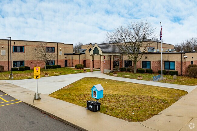 Edgemont Elementary School serves Belleville families in Van Buren Public Schools.