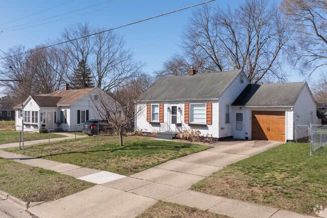 The most common home styles found in Grandville are ranch and bungalows.