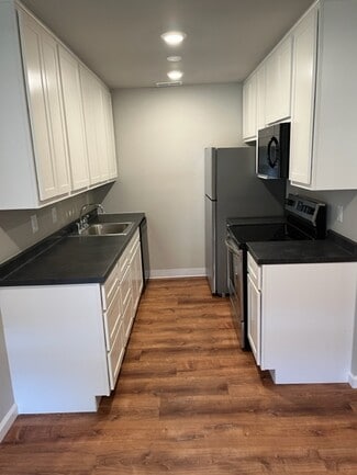 3794 Lemay Village Ln Unit 3794, Saint Louis, MO 63125