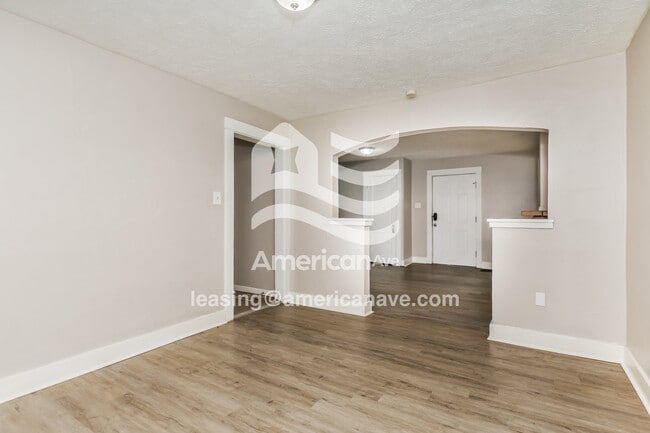 329 Pointview Ave, Dayton, OH 45405 - photo 3