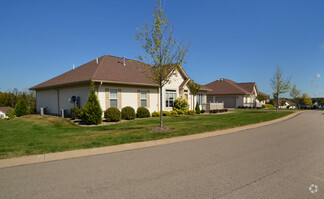 851 Cherry Hill Blvd, Erie, PA 16509