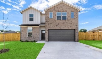 5529 Selah St, Springdale, AR 72764
