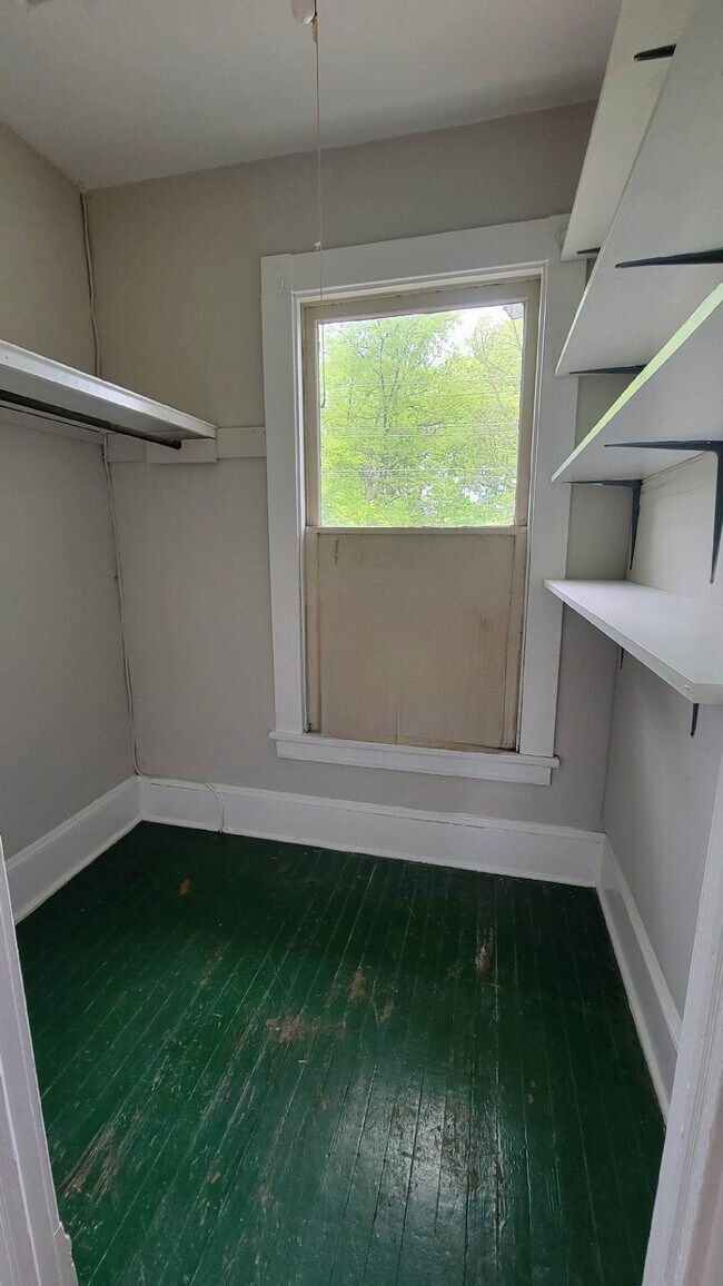 511 Cleveland St unit Pine 3, Raleigh, NC 27605 - photo 6