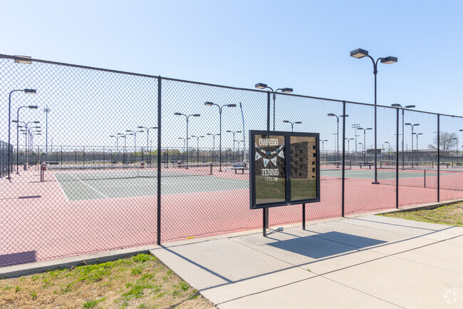 Owasso Tennis facilities are located on-campus for the 8th Grade Center.