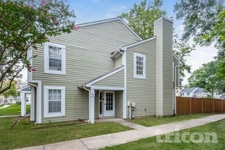 4192 Bluebird Dr, Waldorf, MD 20603