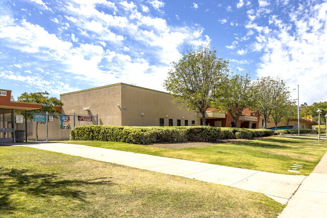 Poway Twin Peaks Middle School Frontage