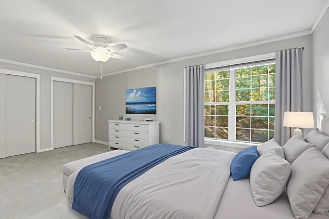 77 E Ridge Rd, MerriMacK, NH 03054 - photo 3