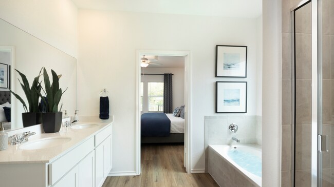 110 Goodwood St, Hutto, TX 78634 - photo 7