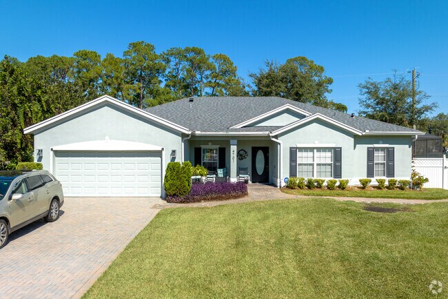 Residents take pride in their homes in Universal and provide high property values.