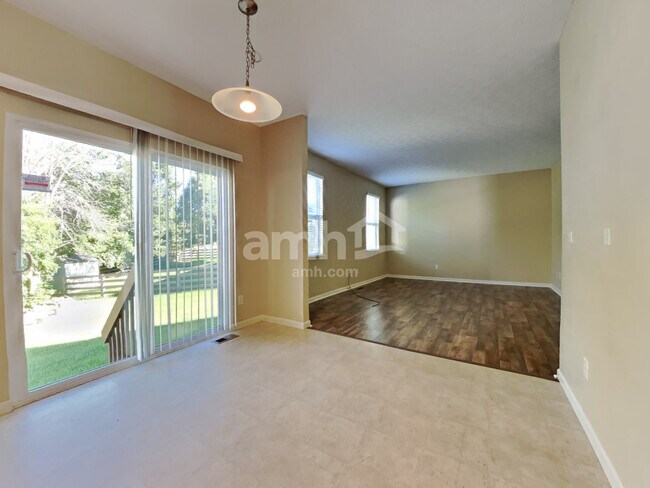 2106 Prairie Clover Dr, Lebanon, OH 45036 - photo 6