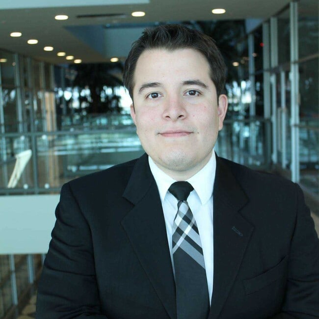 Agent Photo