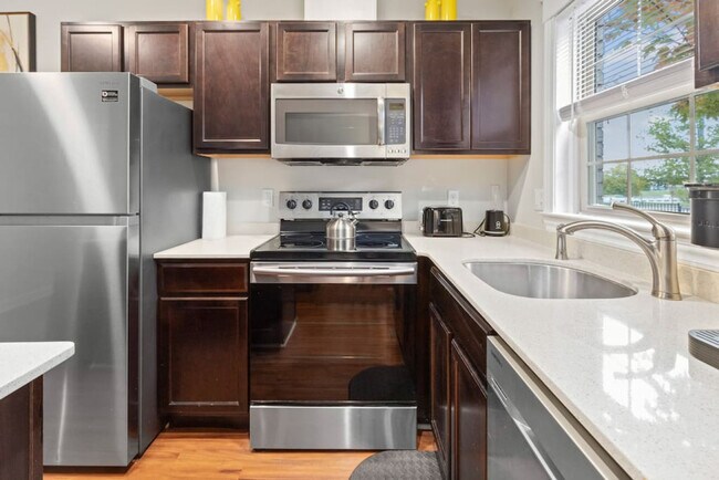 701 E Kirby St unit ID1228682P, Detroit, MI 48202 - photo 3