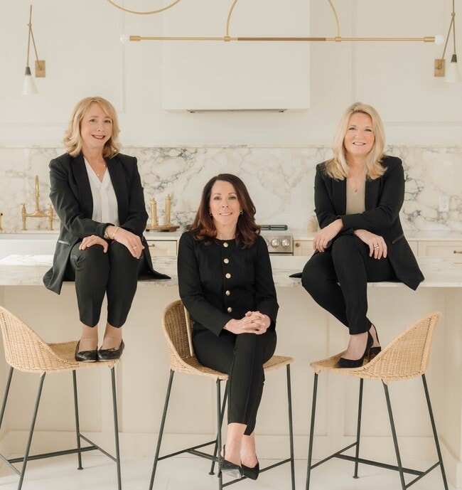 Donahue Maley & Burns Team