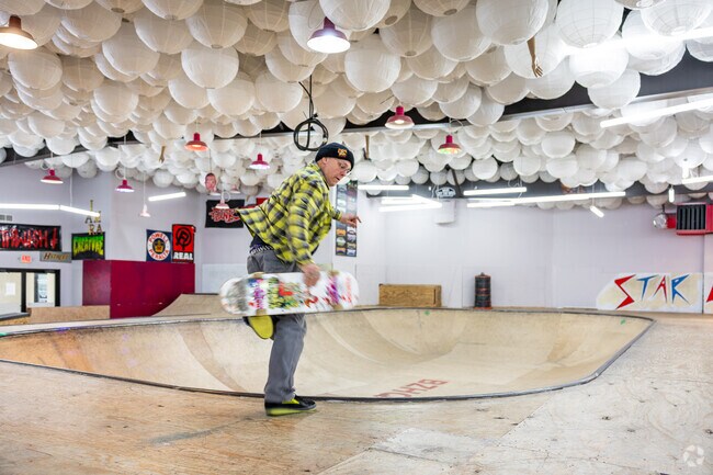 Starlight Skatepark has a wonderful skate facility and shop in Winthrop Harbor.