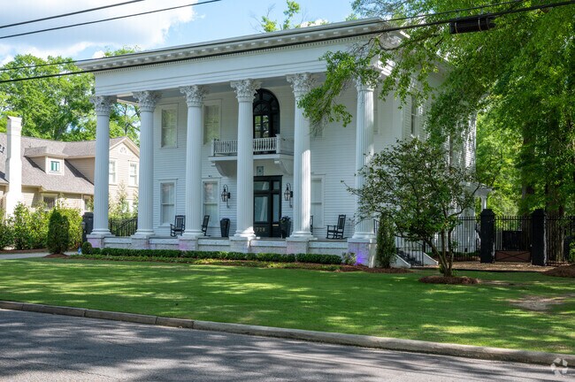 Montgomery Alabama, Old Cloverdale Historic District has plenty of Restored Mansions