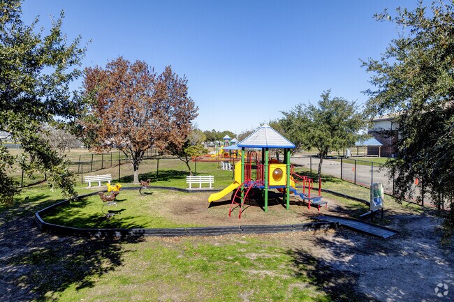 Situated in a diverse community, it mirrors Houston's cultural richness.