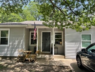 2821 S Hills Ave, Fort Worth, TX 76109