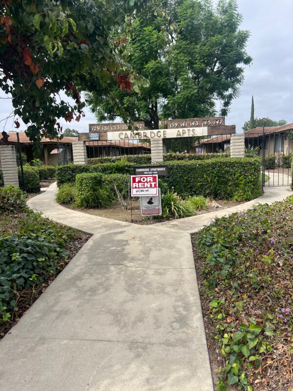 145 N Cambridge Ave Unit 145, Claremont, CA 91711