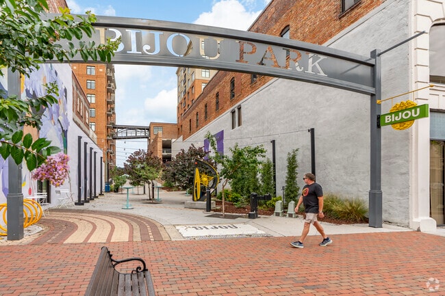 Bijou Park embodies Historic Downtown Wilmington’s commitment to preserving green spaces amidst its thriving downtown, adding to its charm.