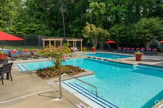 1600 Winters Creek Dr, Doraville, GA 30360