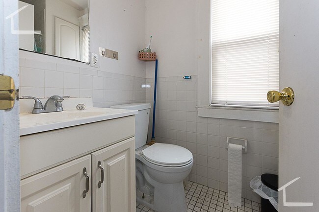 10 Chester St unit 2, Allston, MA 02134 - photo 2