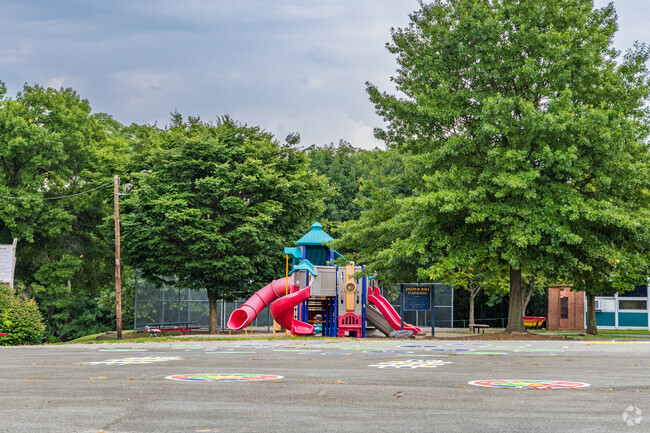 Parkway School has been a longstanding institution in this beloved neighborhood.