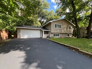 6811 Balsam Ln N, Maple Grove, MN 55369