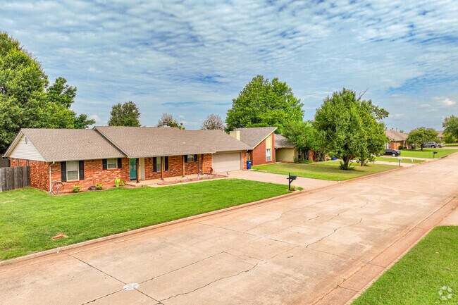 The streets of Canadian Estates are peaceful.