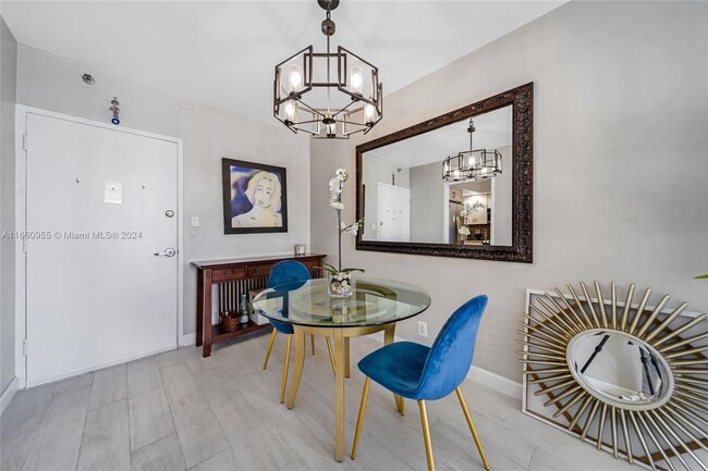 Mirador 1200 unit PH15, Miami Beach, FL 33139 - photo 5