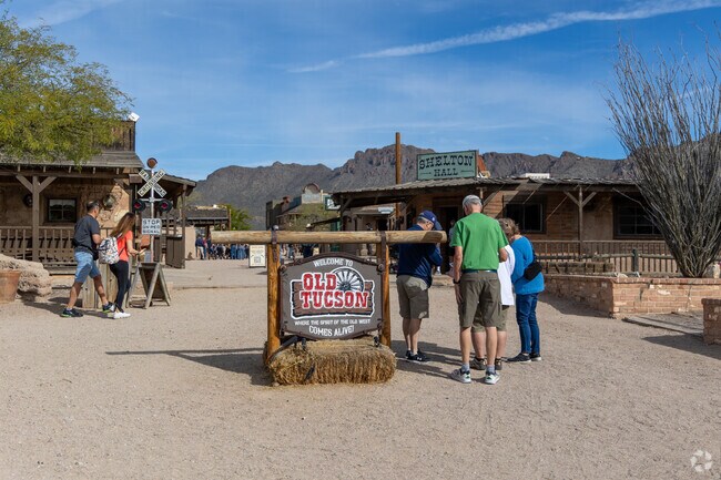 Old Tucson was built in 1939 as a film studio where John Wayne filmed, close to Starr Pass.