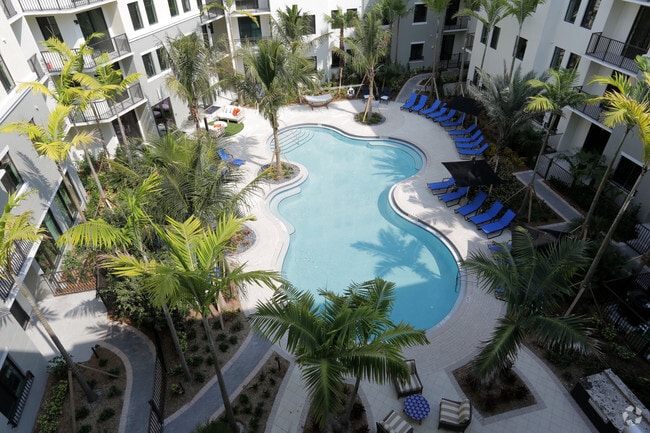 Advenir at Lighthouse Point, Pompano Beach, FL 33064 - photo 3