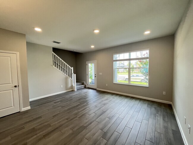 1356 Lumpini St, Saint Cloud, FL 34771 - photo 7