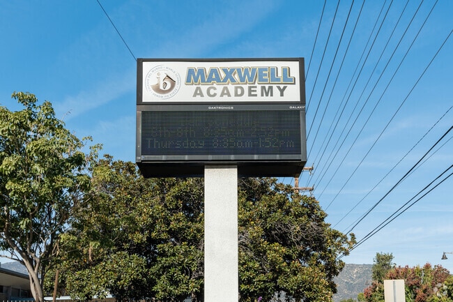 Maxwell Elementary School LED sign.