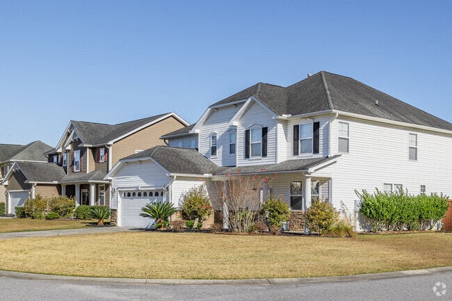 Hanahan has beautiful craftsman style homes with large yards.