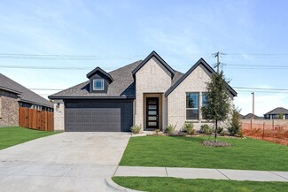119 Whistling Duck Dr, Balch Springs, TX 75181