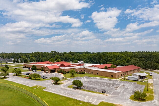 Ebenezer Elementary School is a public elementary school located in Effingham County, Georgia.