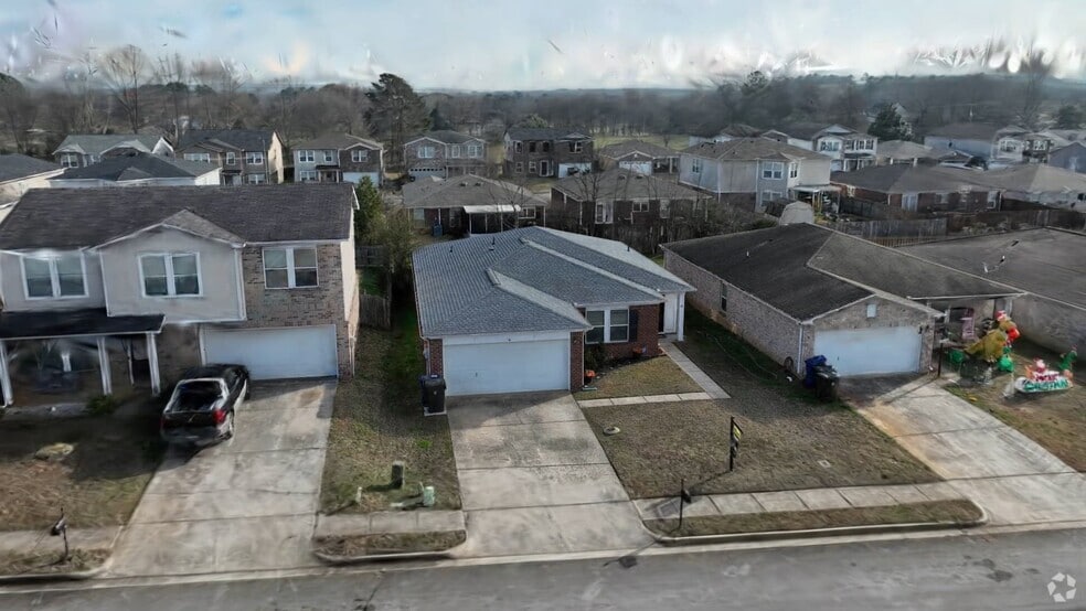 130 Sagebrook Dr, Madison, AL 35757 - photo 2