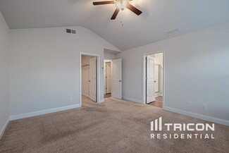 416 Trickum Pond Ln, Lawrenceville, GA 30044