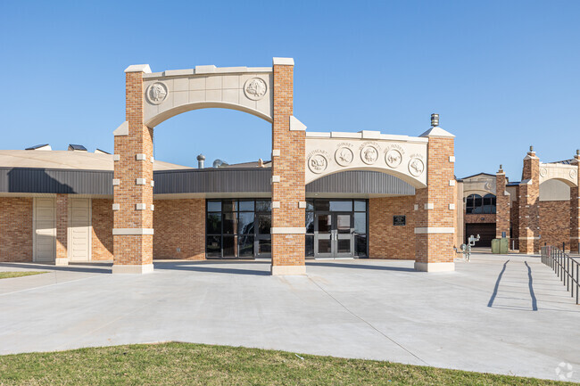 Altus High School has 27 sports programs.