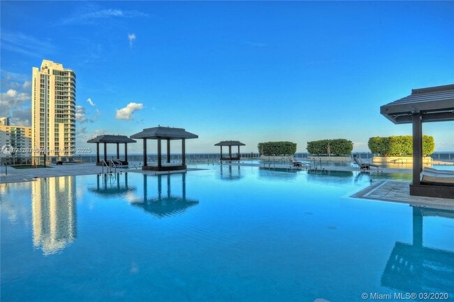 The Beach Club unit 4203, Hallandale Beach, FL 33009 - photo 3