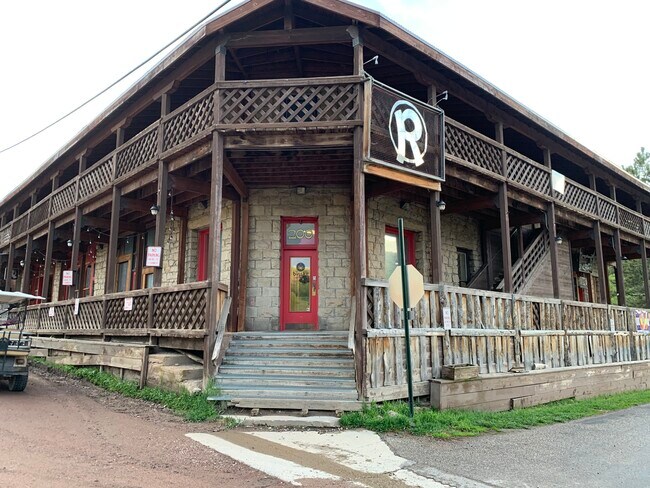 Historic Circle R Building