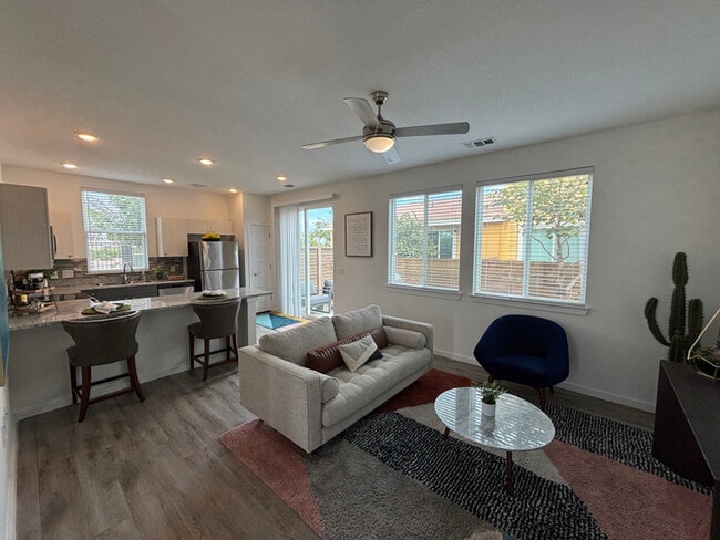 151 Rikardson St unit b2, Kyle, TX 78640 - photo 6