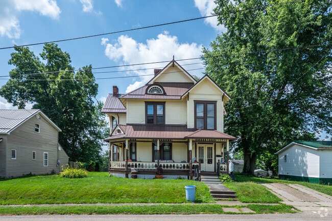 Well maintained homes in Barnesville are the norm around town.