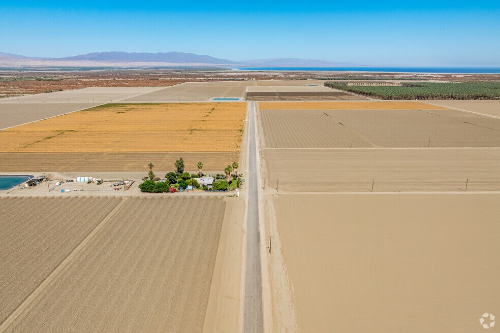 Oasis_564333_JB_071125_FINAL