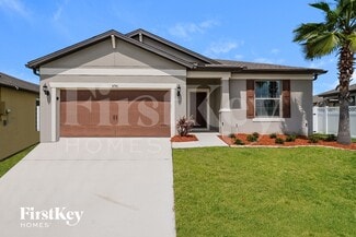 8741 Hinsdale Heights Dr, Polk City, FL 33868