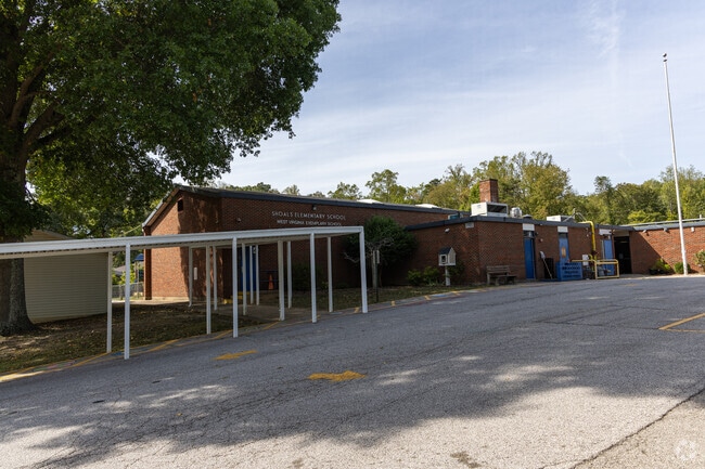 Shoals Elementary School has an overall rating of B-, according to Niche.