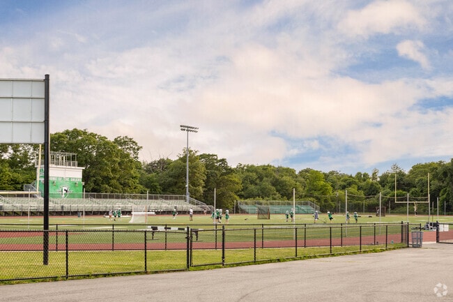 Farmingdale High School has an excellent football program available to its students.