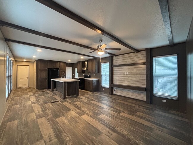 1612 N 6th St, Conroe, TX 77301 - photo 2