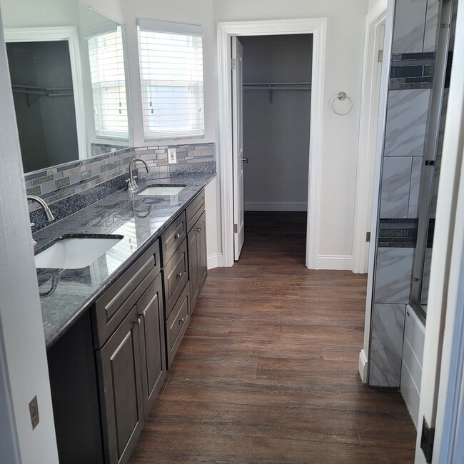 812 15th St unit A, Oakland, CA 94607 - photo 7