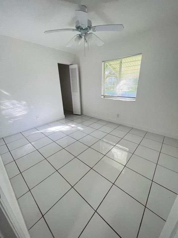 4835 Sable Pine Cir, West Palm Beach, FL 33417 - photo 6